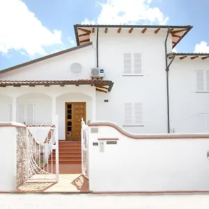 https://bb-green-house.it-tuscanyhotel.com